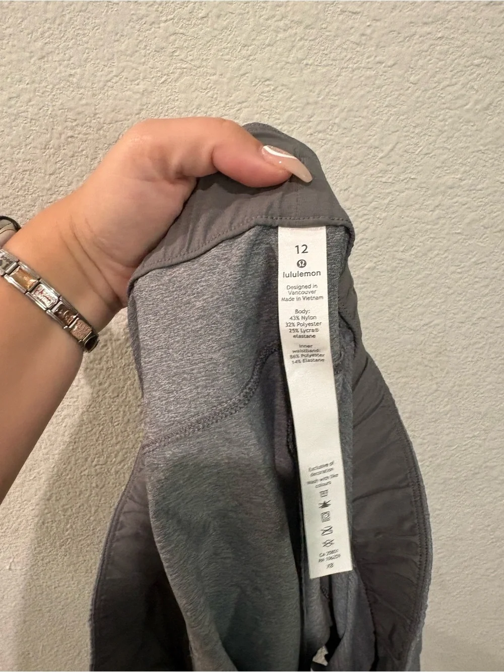 lululemon athletica Women's Heather Gray Athletic Drawstring Shorts